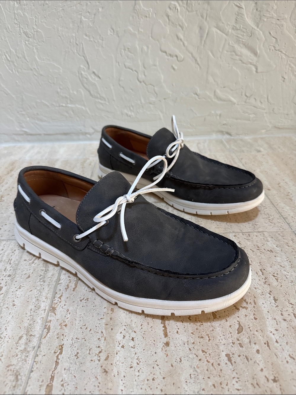 Crown Vintage Men's Navy Boat Shoes with White Laces